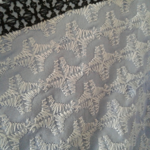 Lane Bryant Blue Embroidered TUNIC  sz.28 NWOT - Picture 4 of 8